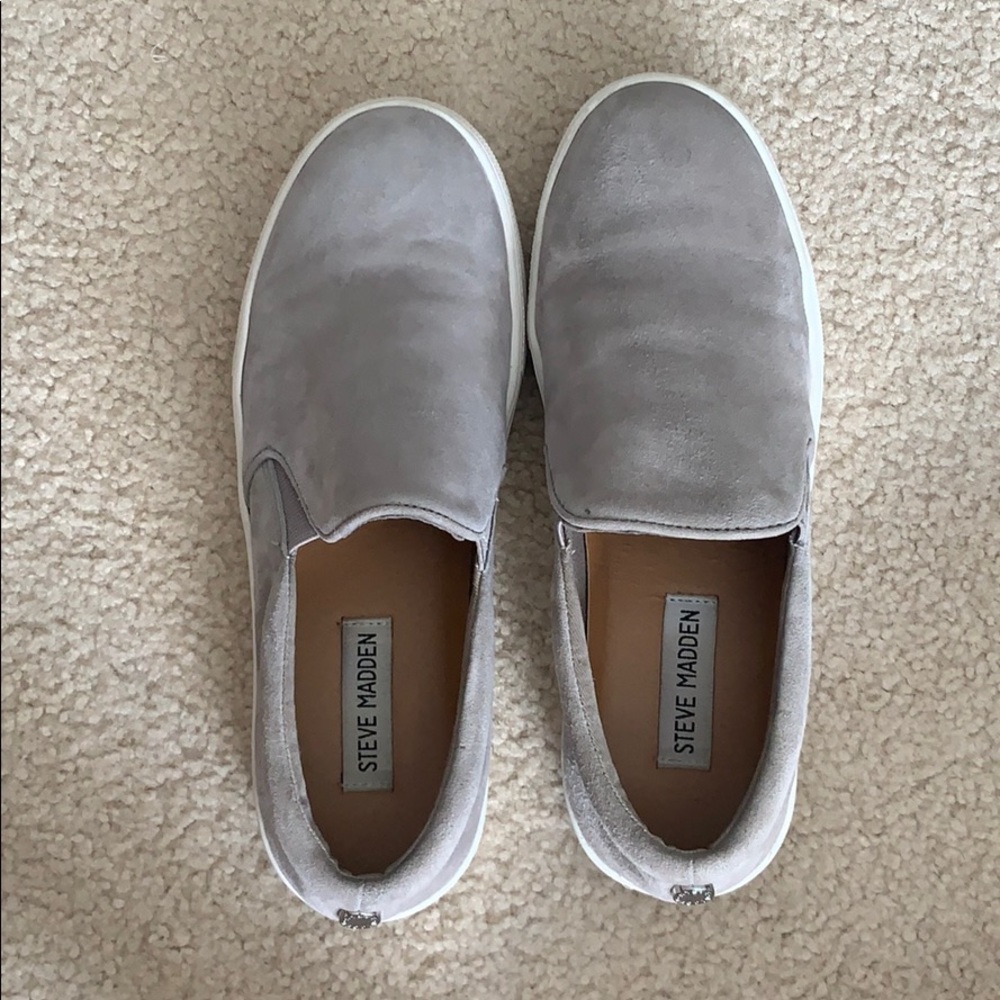 Steve Madden Gills Grey Suede